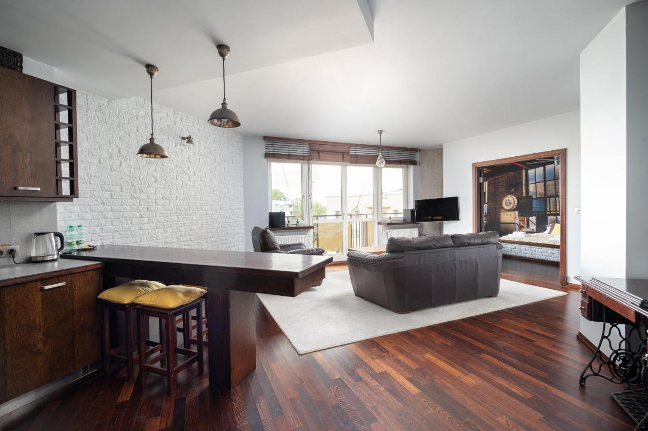 Bluszczanska Comfort Apartment Варшава Екстер'єр фото
